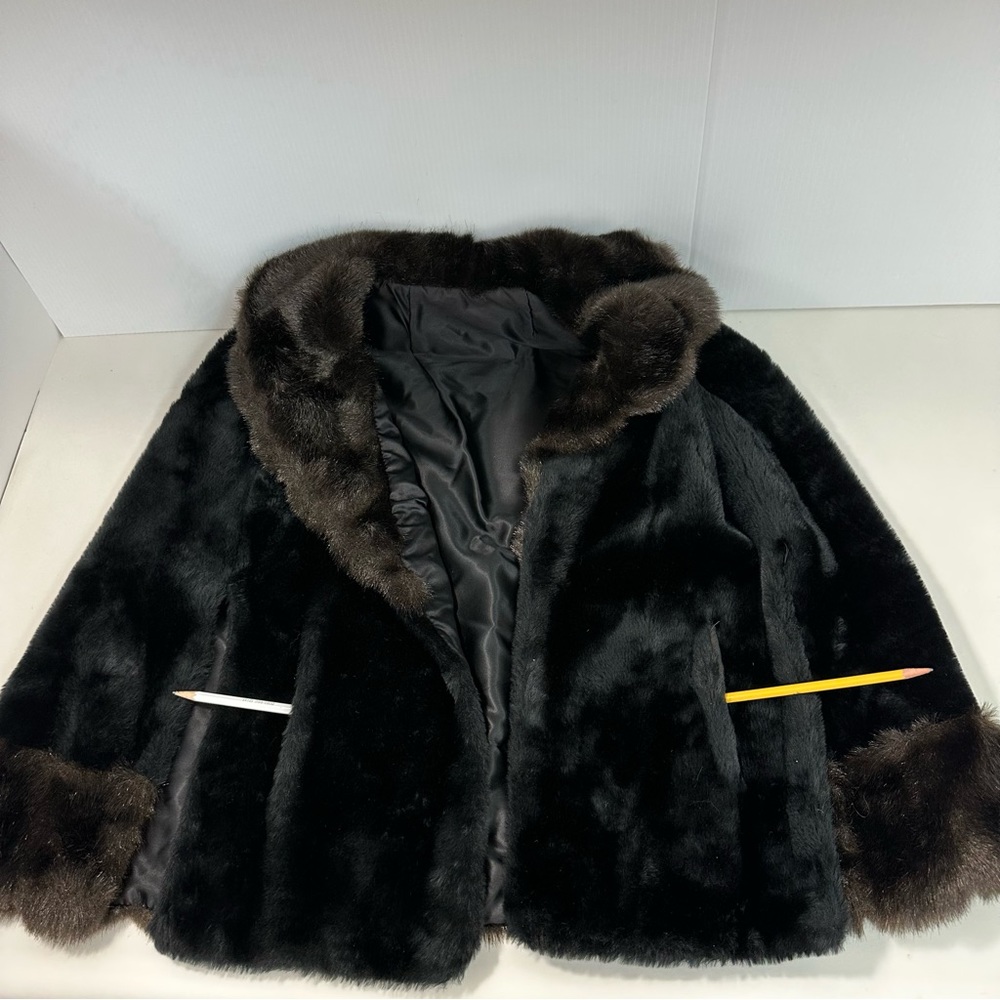 Regina Glenara by Glenoit VTG Black Brown Fur Cape Wrap USA Scalloped Co… - Picture 10 of 15